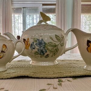 Lenox White and Blue Floral Butterfly Teapot Set